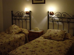 Hostal Colón