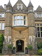 Hartsfield Manor