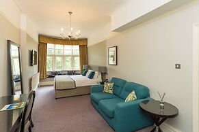 Hartsfield Manor