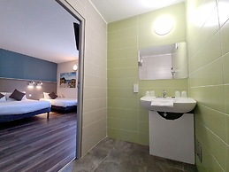 The Originals City, Hôtel Marseille Aéroport