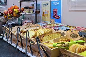 Brit Hotel Reims La Pompelle