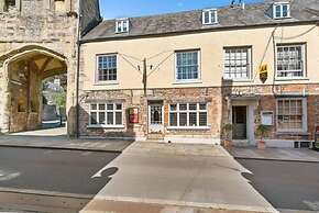 The Ancient Gatehouse Hotel