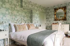 The Ancient Gatehouse Hotel