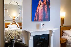 Hedley House Hotel