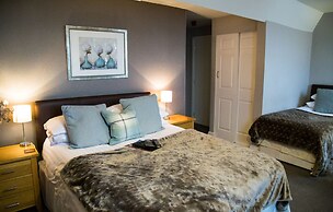 Hedley House Hotel