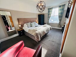 Hedley House Hotel