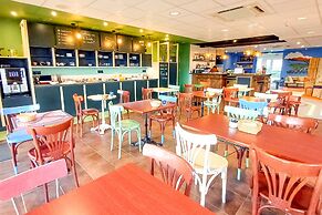 greet Hotel Belleville en Beaujolais A6