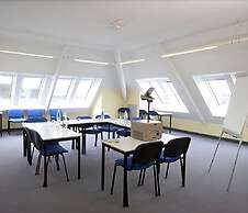 Hostellerie Saint Vincent Beauvais Aéroport