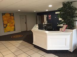 Hostellerie Saint Vincent Beauvais Aéroport