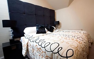 Royal Mile Residence