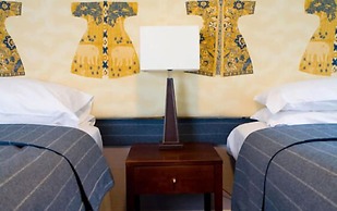 Royal Mile Residence