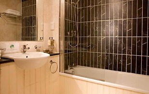 Royal Mile Residence