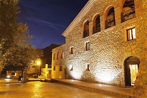 La Figuerola Hotel & Restaurant