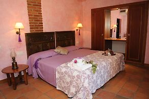 La Figuerola Hotel & Restaurant