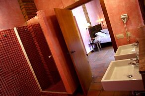 La Figuerola Hotel & Restaurant