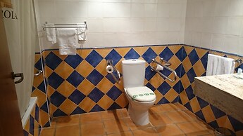 La Figuerola Hotel & Restaurant