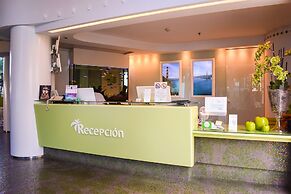 Riviera Beachotel - Recommended for Adults