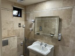 Oakwood B&B Heathrow
