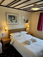 Oakwood B&B Heathrow