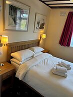Oakwood B&B Heathrow