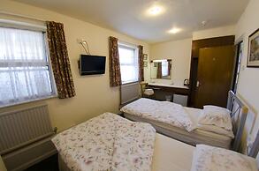 Oakwood B&B Heathrow