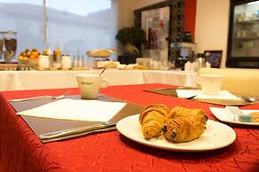 Logis Hotel Restaurant Les II Mas