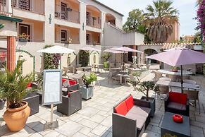 Logis Hotel Restaurant Les II Mas