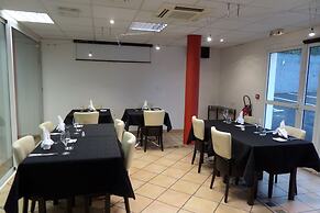 Logis Hotel Restaurant Les II Mas