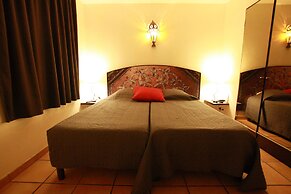 Logis Hotel Restaurant Les II Mas