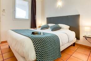 Logis Hotel Restaurant Les II Mas