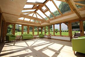 Bickleigh Castle Hotel