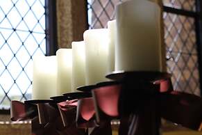 Bickleigh Castle Hotel