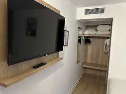 Ostal Pau Université - Sure Hotel Collection by Best Western