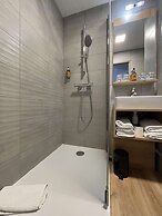 Ostal Pau Université - Sure Hotel Collection by Best Western