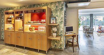 Ostal Pau Université - Sure Hotel Collection by Best Western