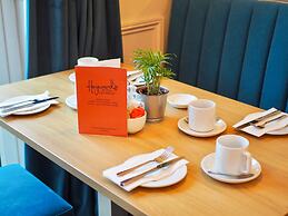 Hayward’s at the Grasmere