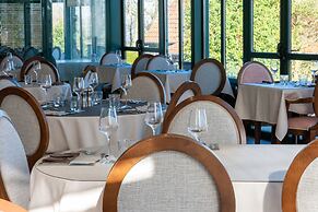 Logis _ Hotel Restaurant La Sapiniere
