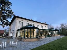 Logis _ Hotel Restaurant La Sapiniere