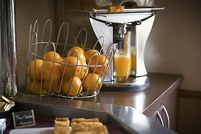 Brit Hotel Rennes - Le Castel