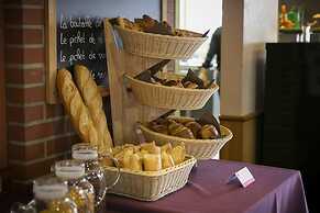 Brit Hotel Rennes - Le Castel