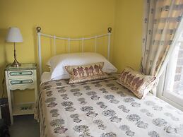 Albert & Victoria Guest House