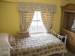 Albert & Victoria Guest House