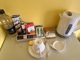 Albert & Victoria Guest House