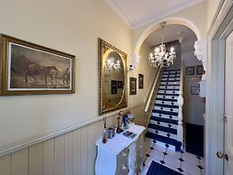 Albert & Victoria Guest House