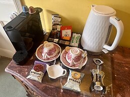 Albert & Victoria Guest House