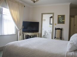 Albert & Victoria Guest House