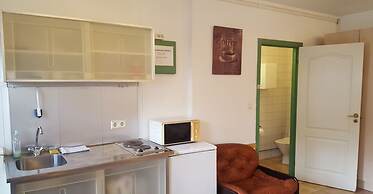 Travel Inn Guesthouse