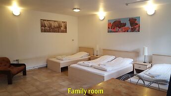 Travel Inn Guesthouse