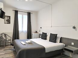 Hôtel La Bastide d'Entraigues