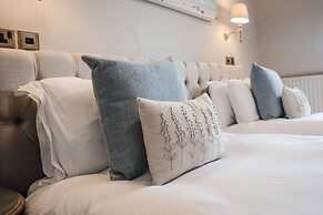 The Swan Hotel